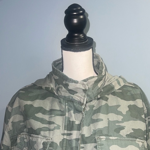 Universal thread- Camo jacket - Picture 2 of 6